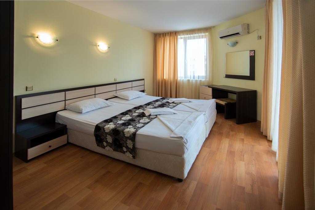 South Beach Hotel Zarewo Exterior foto